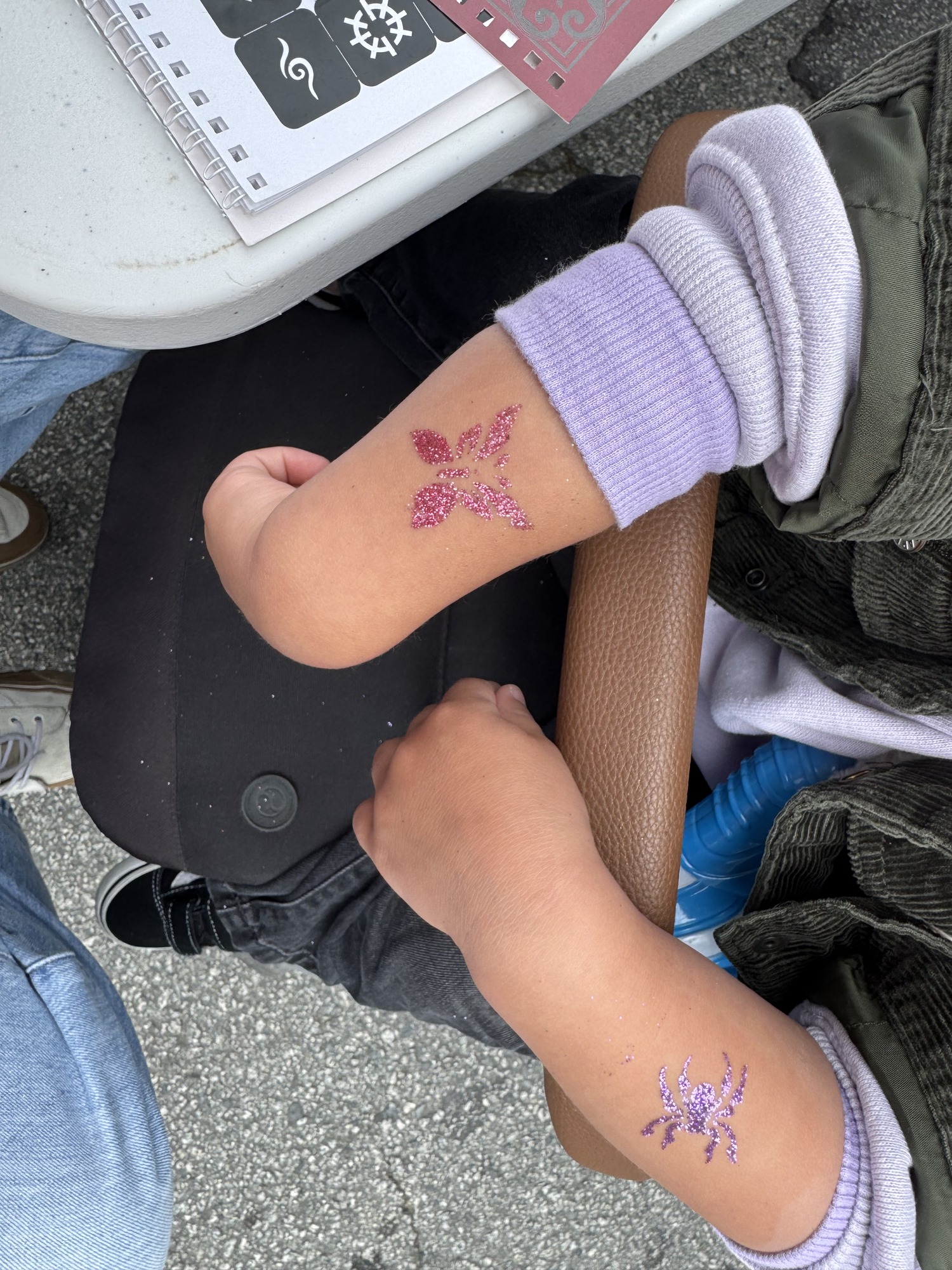Hibiscus glitter tattoo
